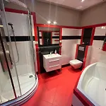 Nad Galeria 아파트 *